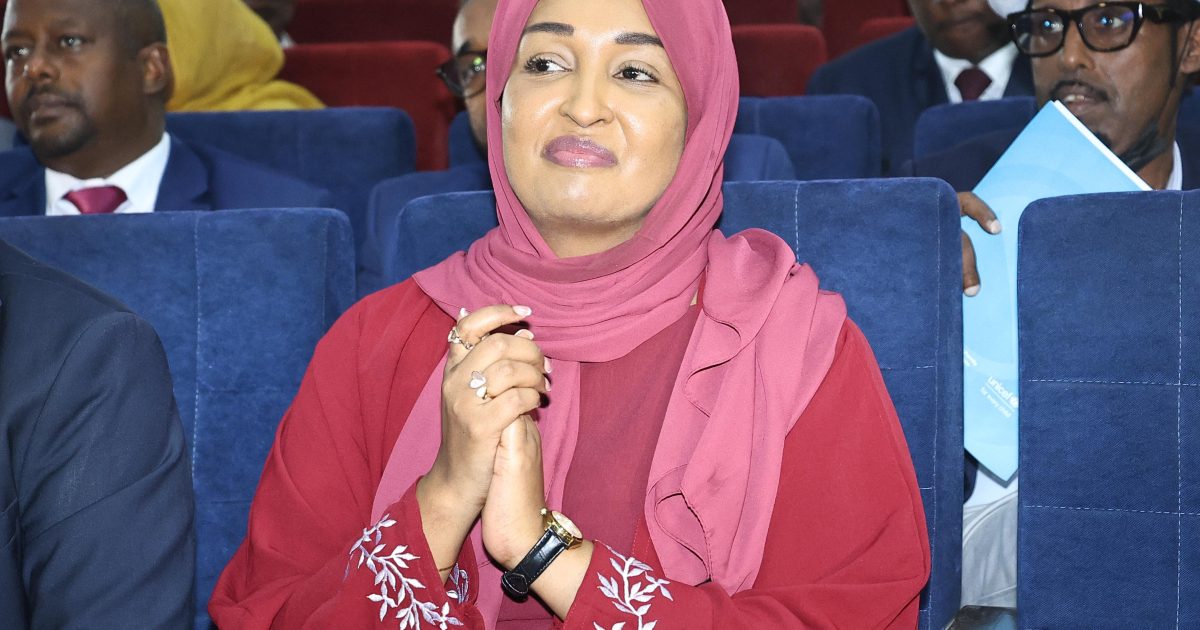 Wasaaradda Haweenka oo Xustay 10 sano guurradii heshiiska Xuquuqda Carruurta ee QM.