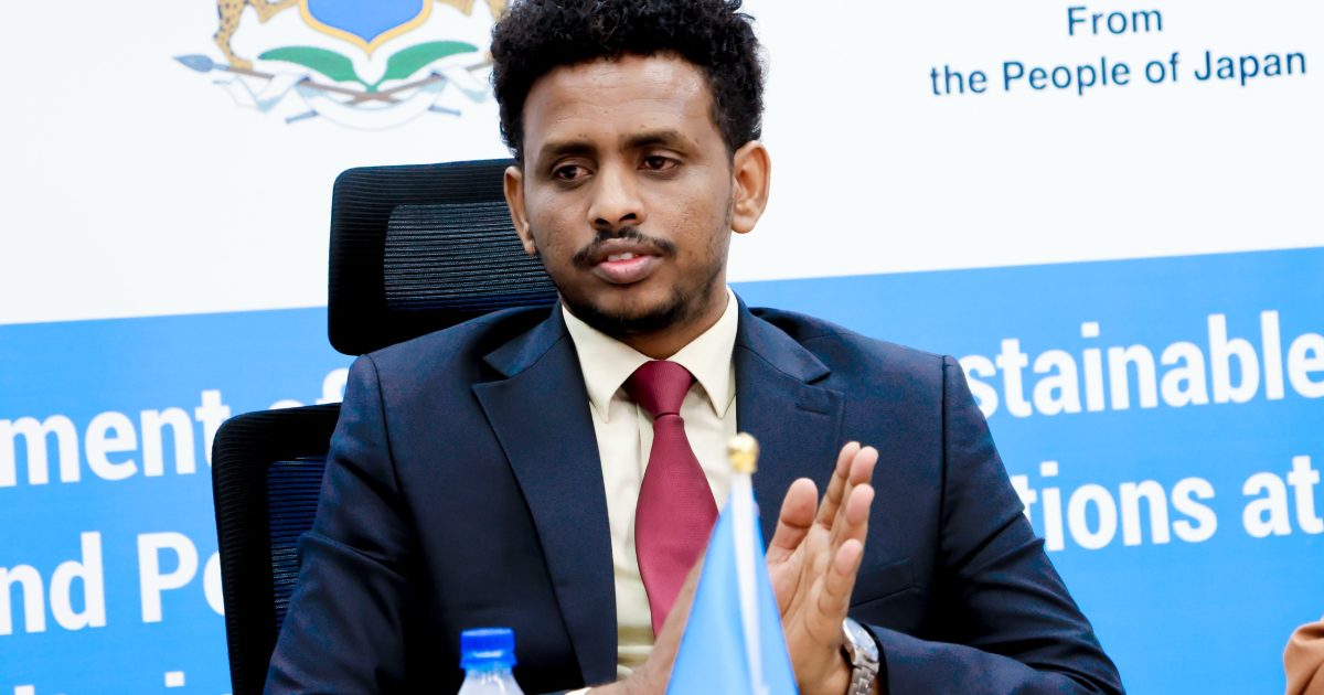 Wasaaradda Kalluumeysiga oo xoogga saareysa kor u qaadiska dhaqaalaha Buluuga ah