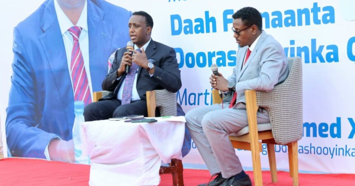 Guddoomiyaha Guddiga Doorashooyinka oo daahfuray tababar loo qabanayo howlwadeennada doorashooyinka