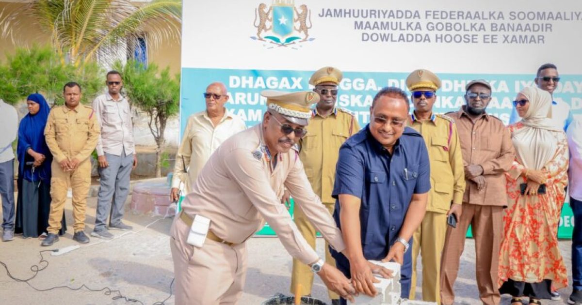 Duqa Muqdisho oo Dhagax-dhigay Mashaariic Muhiim u ah Dadweynaha Caasimadda