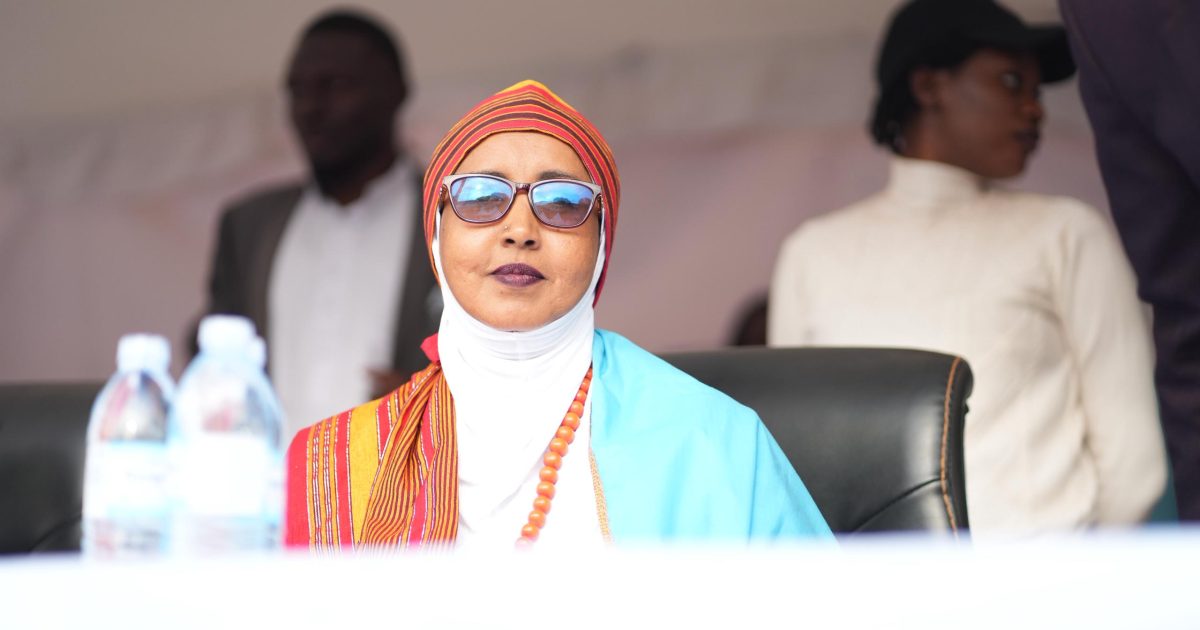 Safiirka Soomaaliya ee Uganda oo shacabka Gobolka Banaadir ugu hambalyeeysay Doorashada.