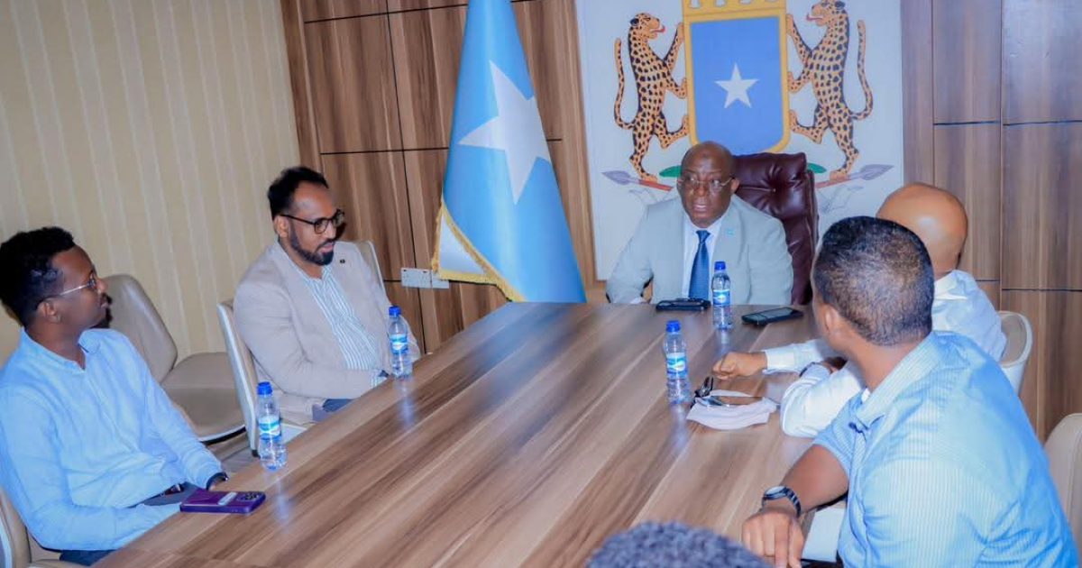 Wasiirka Warfaafinta XFS oo kulan mira-dhal ah la yeeshay Ururka Dalxiiska Soomaaliya