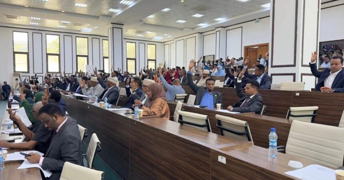 Xildhibaannada BFS ansixiyey Hindise-Sharciyeed Amniga Saybarka Soomaaliya