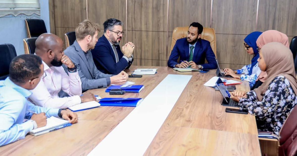 Agaasimaha Guud ee Wasaaradda Arrimaha Gudaha oo qaabilay Madaxa Hay’adda Socdaalka Adduunka