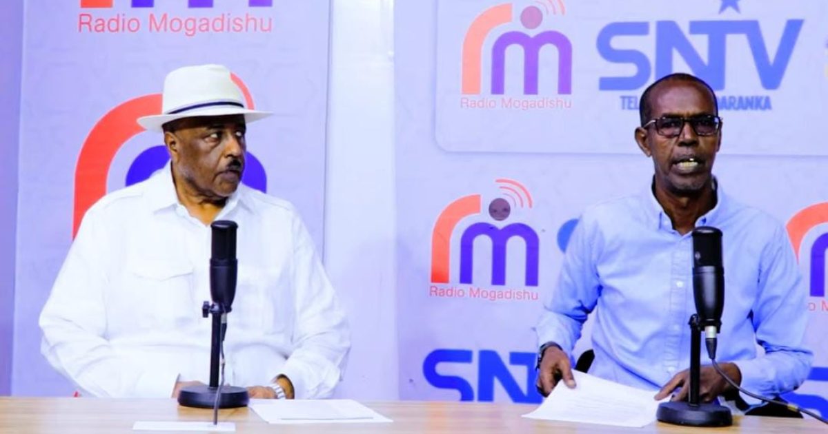 Wariye Cagmadhige oo 35 sano kadib dib soo booqday Istuudiyaha Radio Muqdisho.