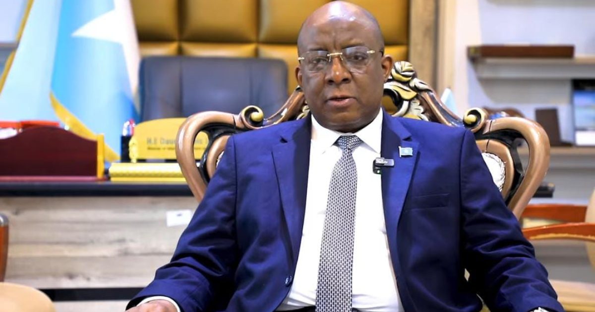 Wasiirka Warfaafinta XFS oo shacabka ugu hambalyeeyay maalinta Warfaafinta Soomaaliyeed.