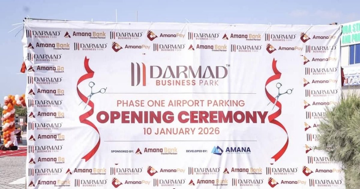 Duqa Muqdisho oo xarig jaray Parking cusub oo lagu soo kordhiyay garoonka Aadan Cadde