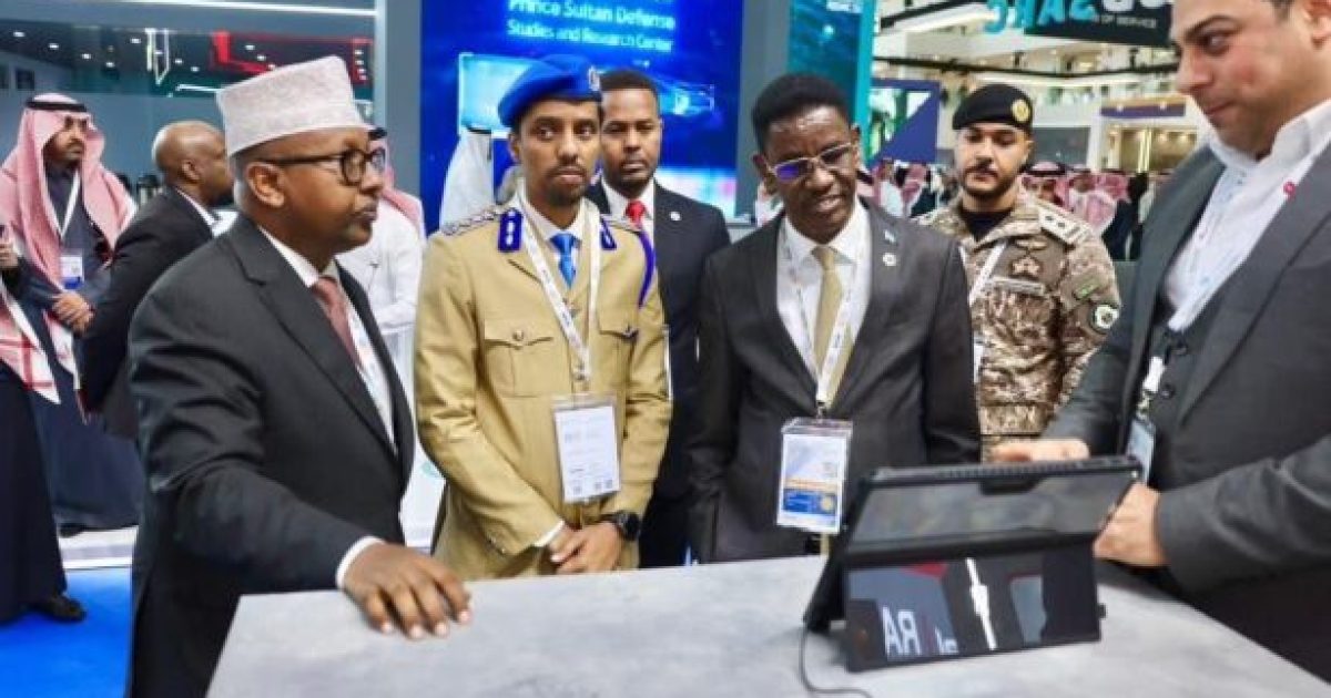 Wasiirro ka tirsan XFS oo Bandhigga Difaaca Adduunka kaga qeyb galay Riyaadh