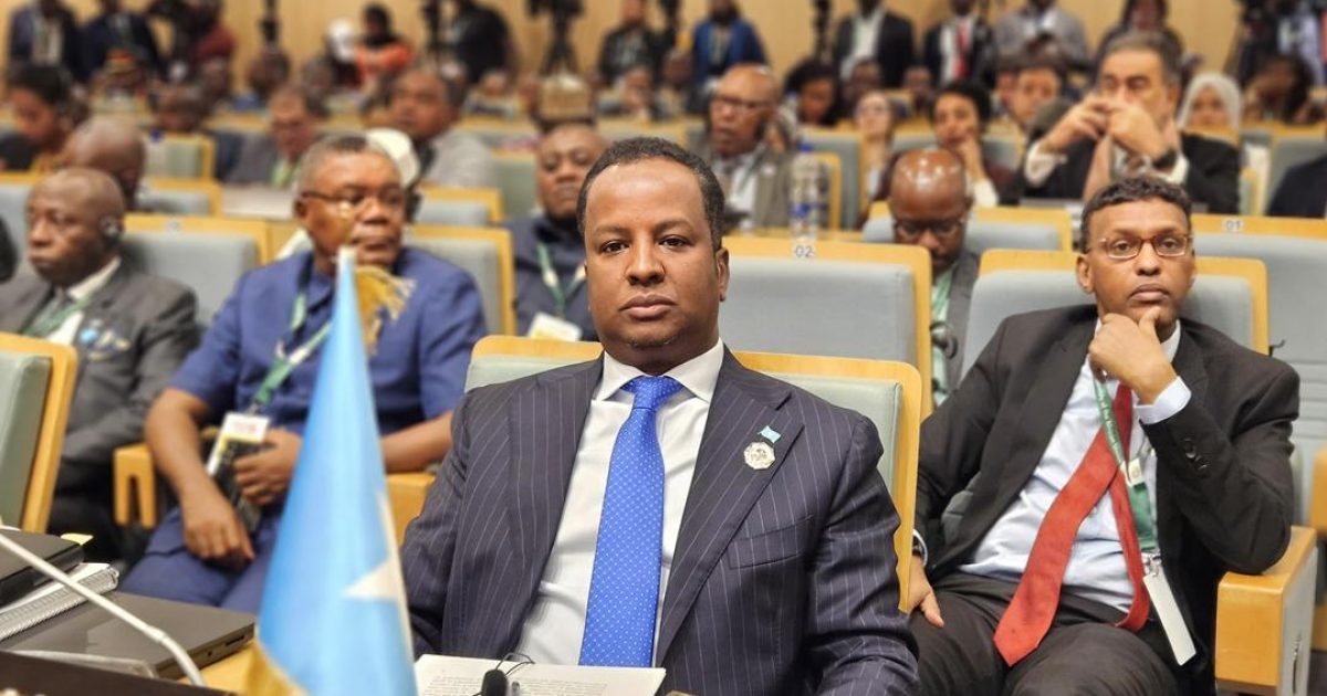 Wasiirka Arrimaha Dibadda XFS oo shir guddoomiyey shir muhiim ah oo ka dhacay.