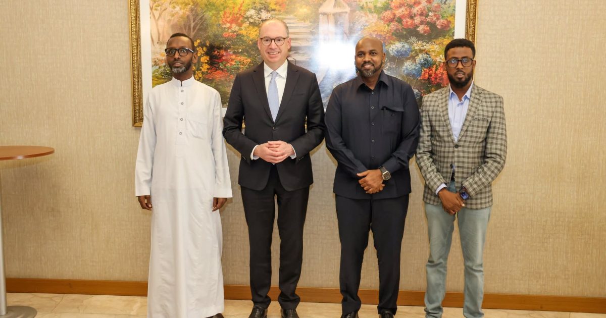 Is-dhaafsiga khibradaha sharci-dejinta ee Soomaaliya iyo Jarmalka oo laga hadlay