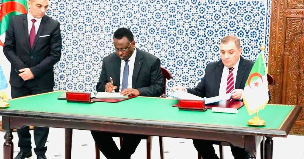 Soomaaliya iyo Algeria oo kala saxiixday heshiis is afgarad oo labada dhinac ah