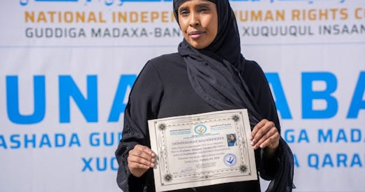 Faadumo Cabdiqani Yuusuf oo loo doortay Xoghayaha Guddiga Madaxa-bannaan ee Xuquuqul Insaanka Soomaaliya