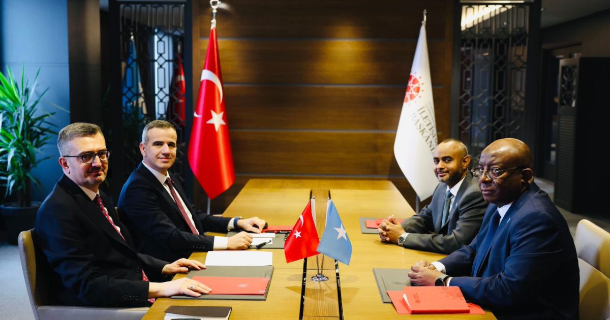 Soomaaliya iyo Turkiga oo Ankara ku yeeshay kulan lagu xoojinayo iskaashiga Warbaahinta