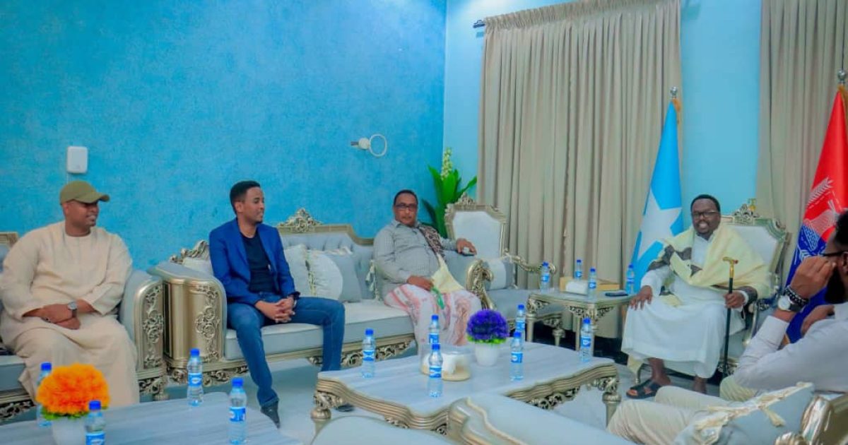 RW Ku-xigeenka iyo Duqa Muqdisho oo adkeeyay Midnimada iyo horumarka Caasimadda