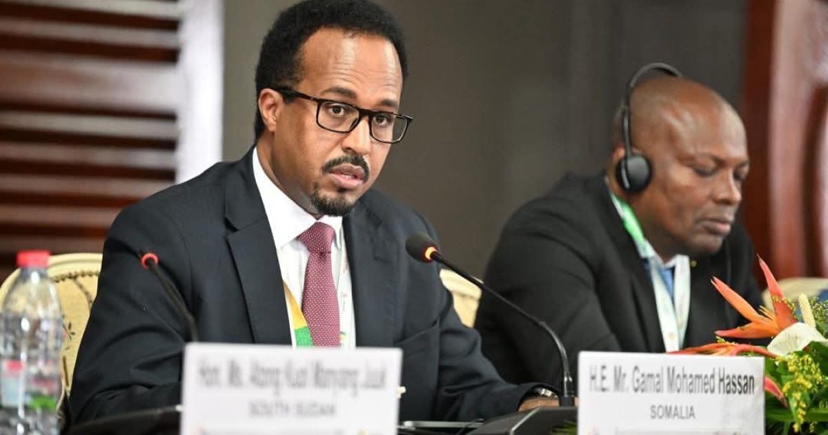 Wasiirka Ganacsiga XFS oo shir muhiim ah uga qeybgalay dalka Cameroon