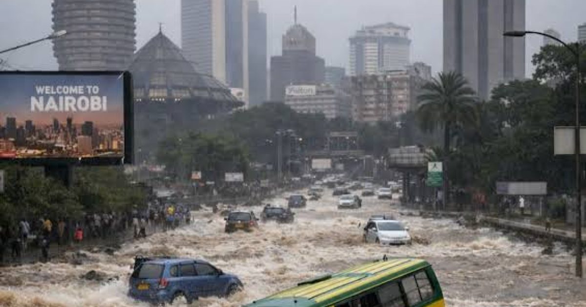 Khasaaro dhimasho iyo mid hantiyadeed ka dhashay roob mahiigaan ah oo ku dhuftay dalka Kenya