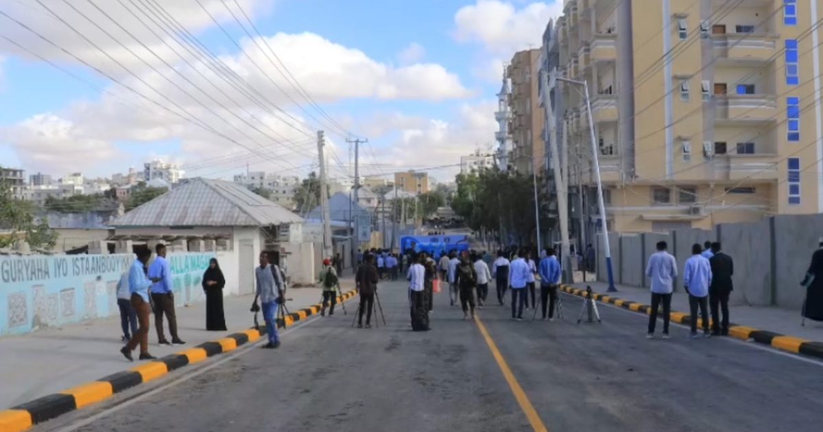 Madaxweyne Xasan Sheekh oo maanta xarigga ka jari doona waddada xiriirisa Isgoysyada Dabka iyo Bakaaraha