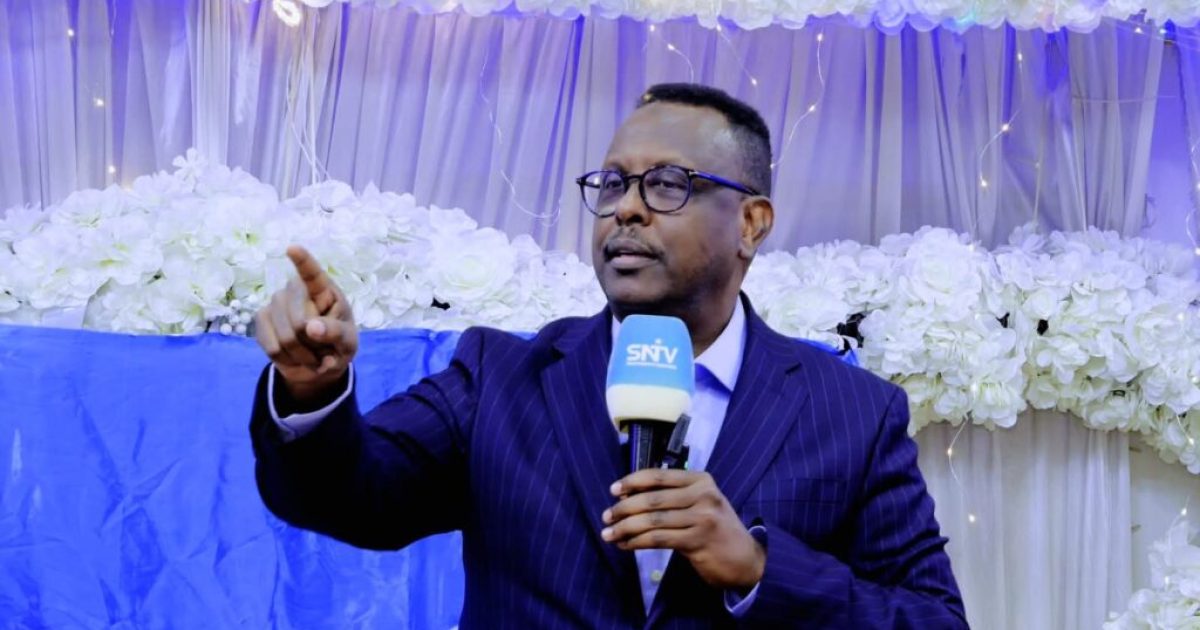 Wasiirka Cadaaladda XFS oo lagu soo dhaweeyey UK