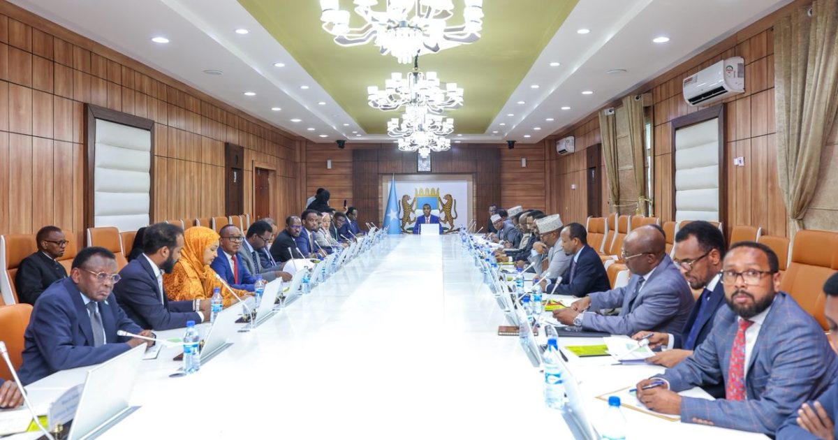 Golaha Wasiirrada Soomaaliya oo ansixiyay Hindise-sharciyeedyo iyo Heshiisyo Muhiim ah