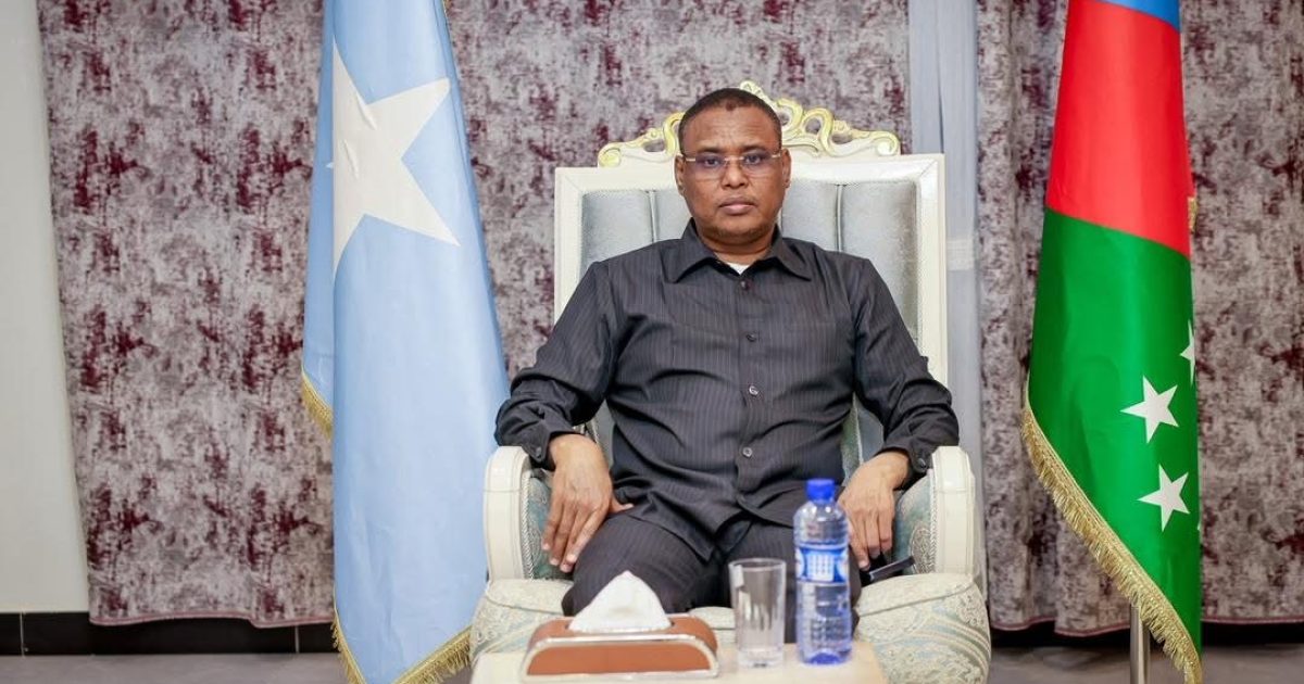 Hoggaamiyaha ku meel gaarka ah ee maamulka KGS oo kulamo la qaatay Waxgaradka iyo Odayaasha maamulkaasi