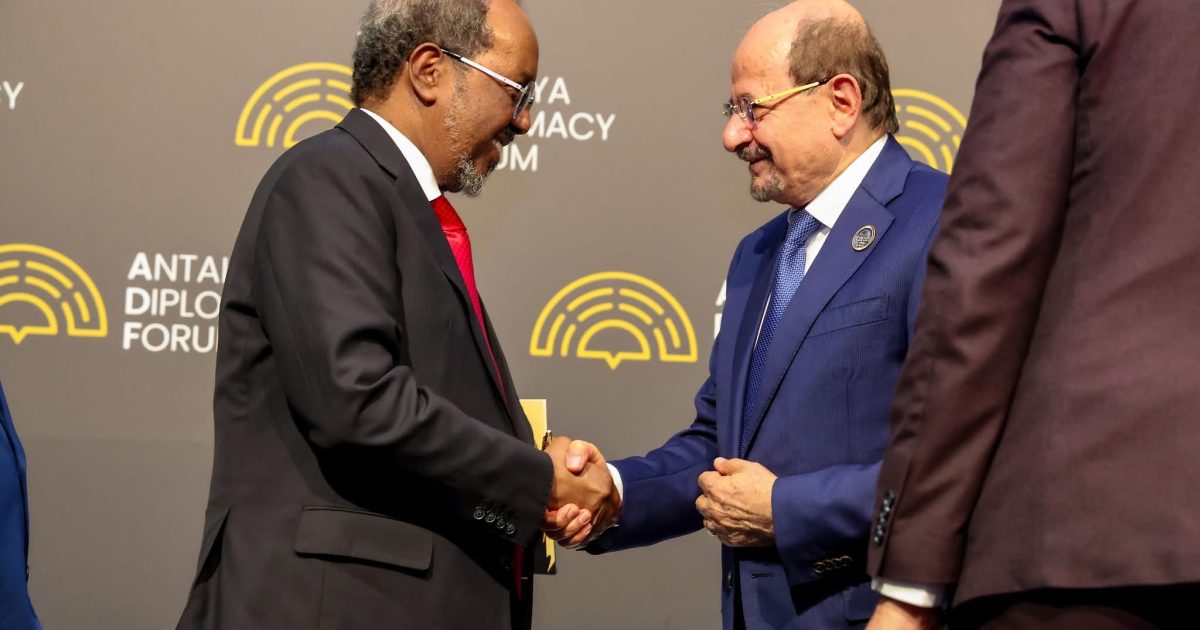 Madaxweyne Xasan Sheekh oo ka qayb galay Madasha Diblomaasiyadadda ee ANTALYA