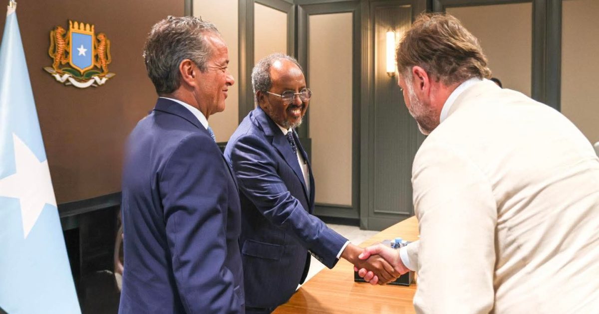 Madaxweyne Xasan Sheekh oo qaabilay Gamacsato iyo Maalgashadayaal ka socda Talyaaniga