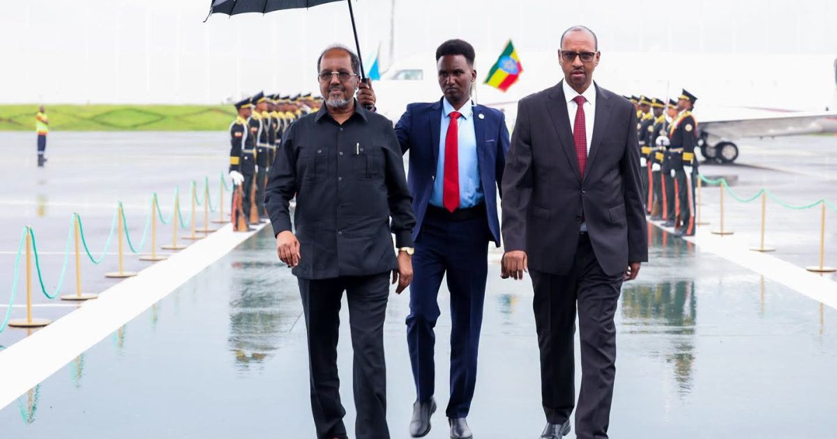 Madaxweyne Xasan Sheekh iyo Wafdi uu hogaaminayo oo gaaray Itoobiya