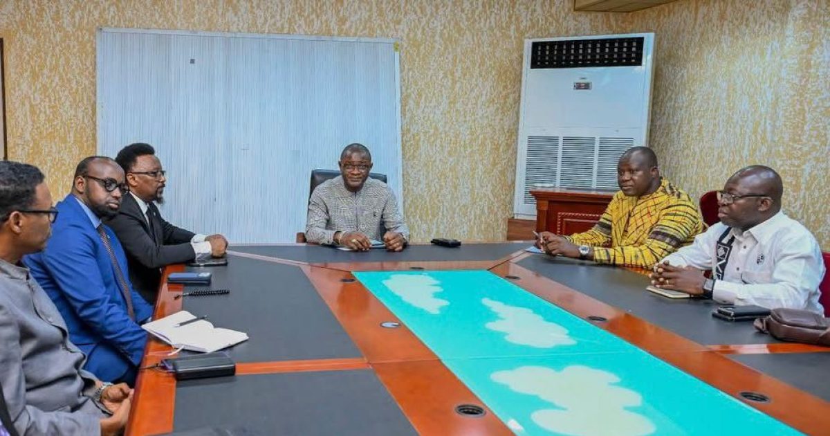 Danjire Jaamac oo kulamo miro-dhal ah la qaatay Wasiirka Macdanta iyo Guddoomiyaha Rugta Ganacsiga ee Burkina Faso