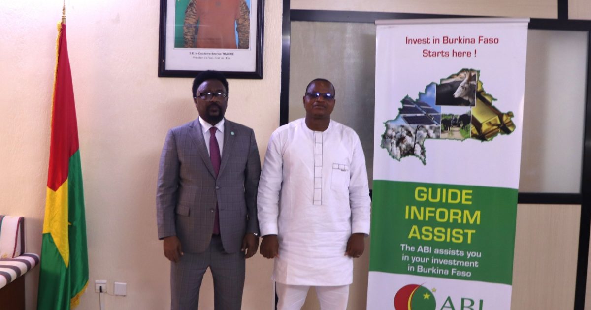 Danjire Jaamac oo kulan la qaatay Agaasimaha Guud ee Hay’adda Dhiirigelinta Maalgashiga Dalka Burkina Faso