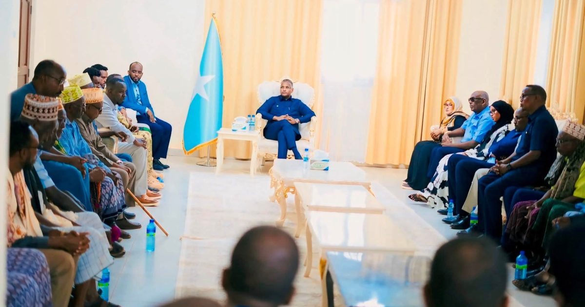 Taliye Mahad Salaad oo kulamo kala duwan la yeeshay Bulshada Cabudwaaq