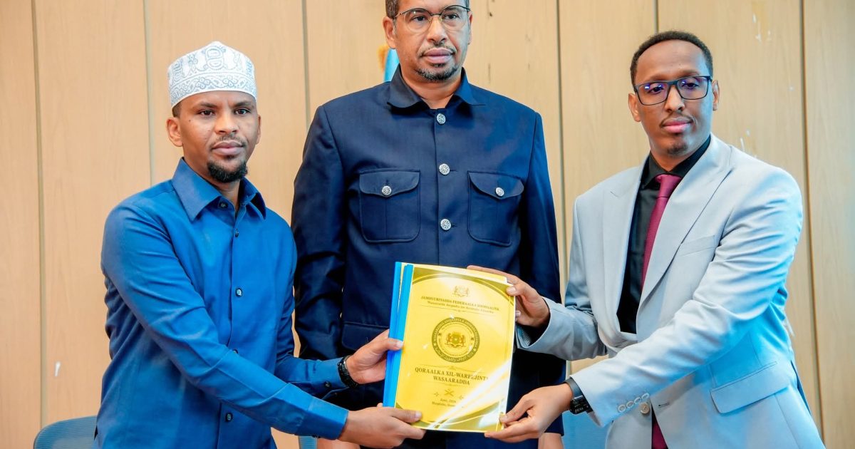 Agaasimaha cusub ee Wasaaradda Awqaafta iyo Arrimaha Islaamka XFS oo xilka la wareegay