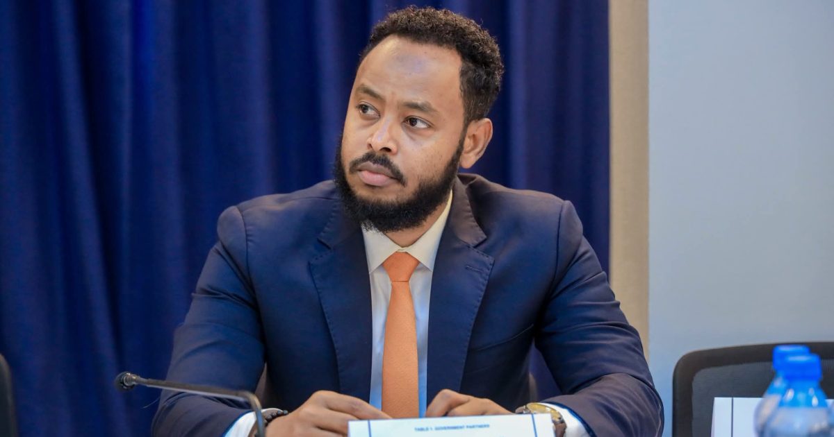 Agaasimaha Guud ee Wasaaradda Arrimaha Gudaha oo ka qaybgalay aqoon-is-weydaarsi  Amniga, Xasilinta iyo Xalalka Waara