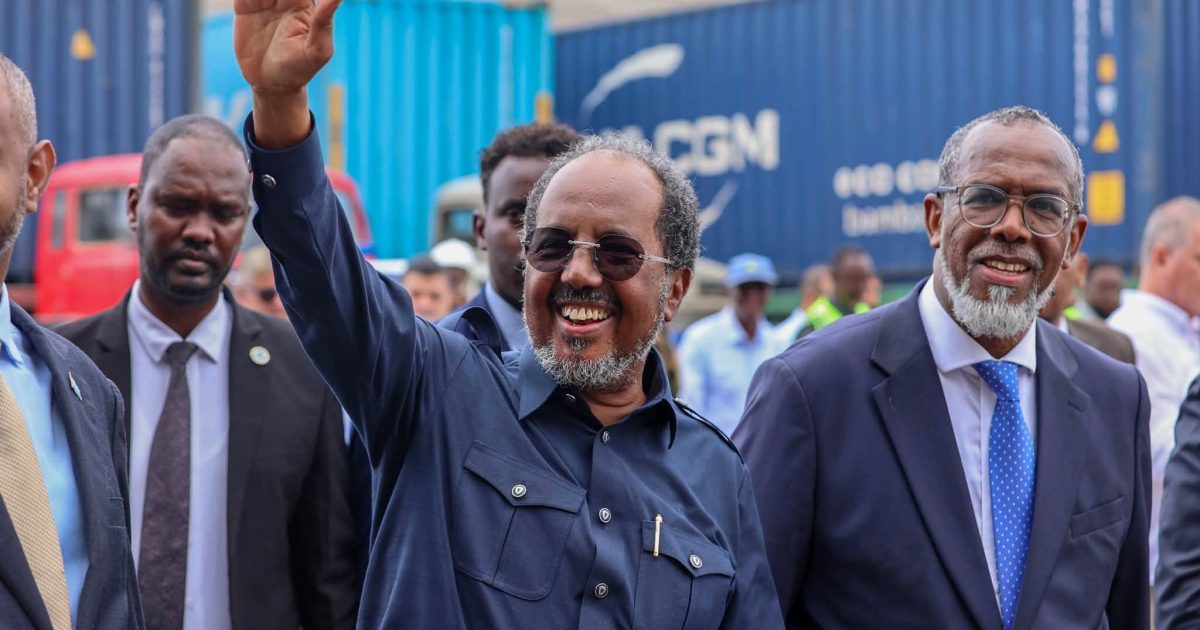Madaxweynaha Jamhuuriyadda Federaalka Soomaaliya oo kormeer shaqo ku tagay Dekedda caalamiga ah ee magaalada Muqdisho