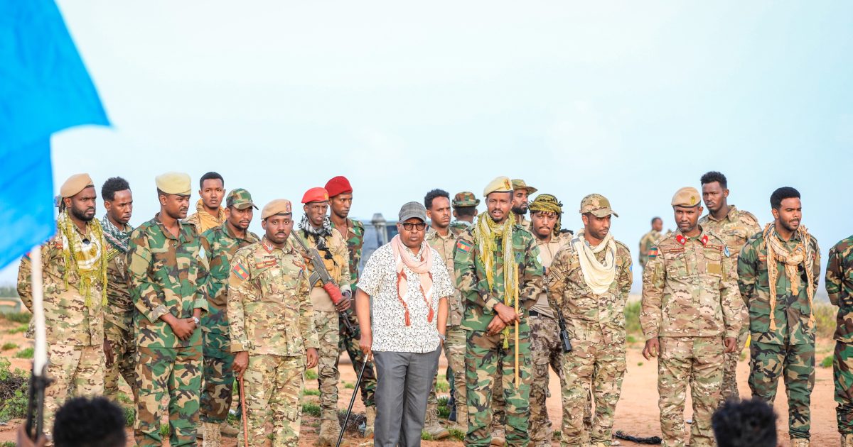 Wasiirka Gaashaandhigga iyo Taliyaha CXDS   oo dhiirrigelin ugu tegay Ciidamada ku sugan Wargaadhi