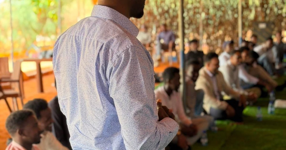 Wasiir Cabdiraxmaan Al-Cadaala oo kulan la qaatay qaybaha kala duwan ee hoggaanka bulshada Galmudug