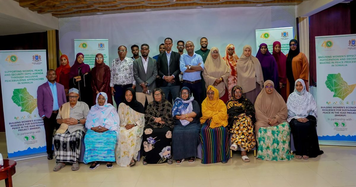 Wasaaradda Qoyska iyo Xuquuqul Insaanka iyo IGAD oo daahfuray tababar ku saabsan doorka haweenka ee geeddi-socodka nabad-dhiska Soomaaliya