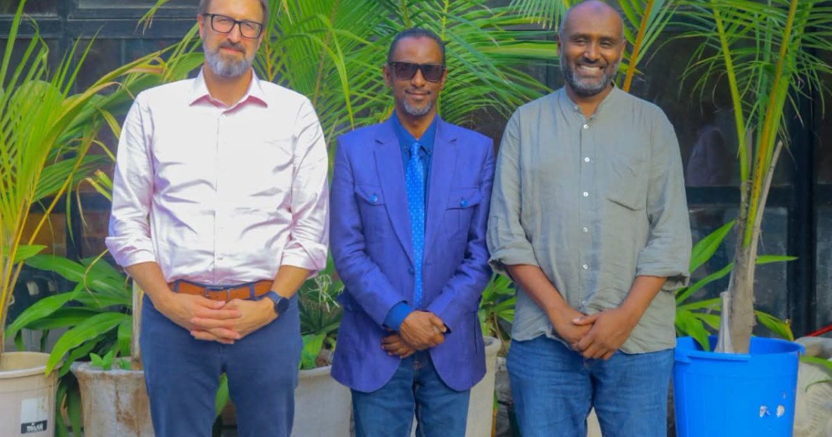 Guddoomiyaha Hay’adda Qaxootiga oo kulan la qaatay Madaxweynaha Hay’adda Caalamiga ah ee Qaxootiga