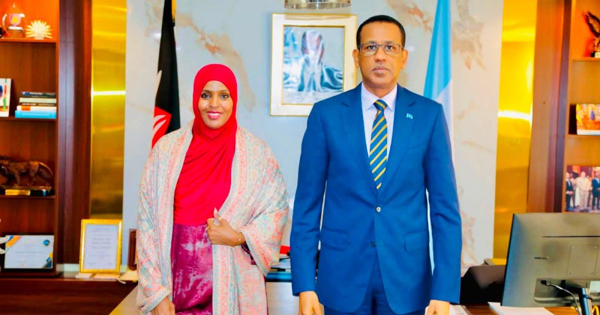 Wafdi ka socday hay’adda Ifrah Foundation oo booqday Safaaradda Soomaaliya ee Kenya
