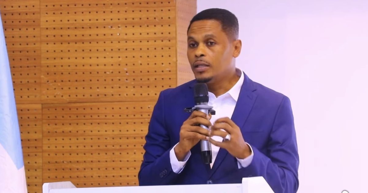 Wasiirka Warfaafinta XFS oo ka qayb galay daahfurka Xusuus-Qorka Madaxweyne Cabdullaahi Yuusuf