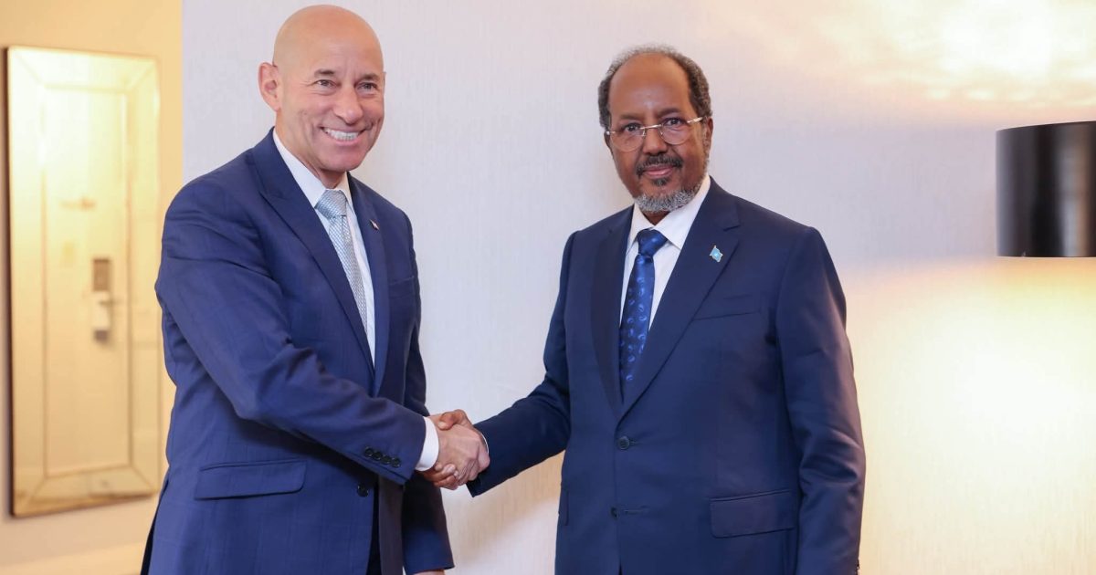 Madaxweynaha JFS oo kulan miro-dhal ah la qaatay Kaaliyaha Xoghayaha Arrimaha Dibadda ee Mareykanka