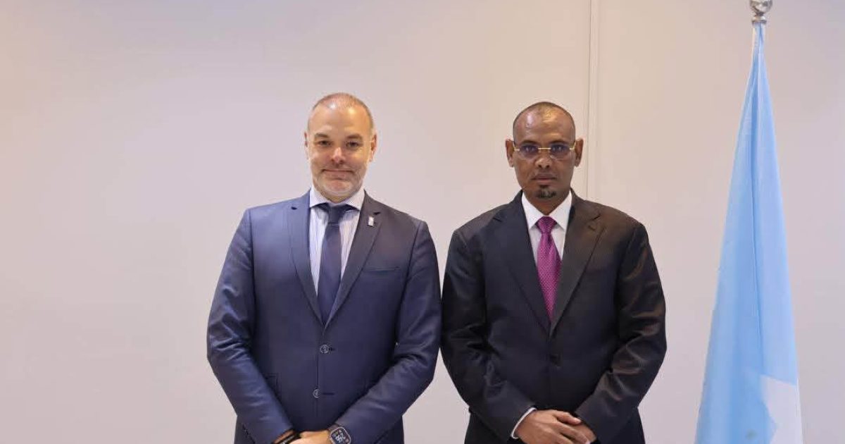 Wasiirka  Xannaanada Xoolaha, XFS oo kulan la qaatay Madaxa Hay’adda UNDP Soomaaliya