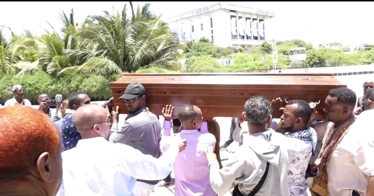 Meydka Wariye Maxamed Aweys Muudey oo maanta Salaaddii Janaasada lagula tukaday Muqdisho